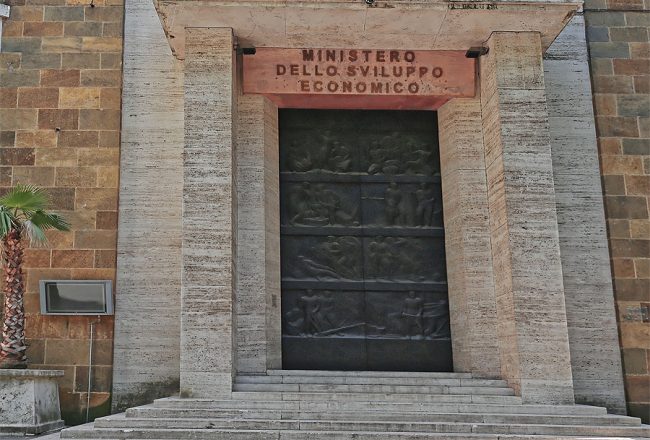 Sanzione al MISE per mancata nomina del DPO e diffusione di dati personali