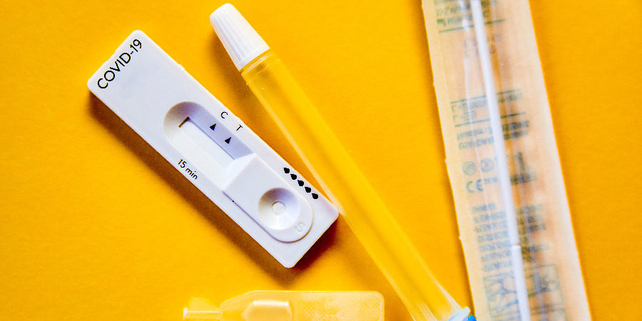 Gestione dei casi e dei contatti stretti di caso COVID-19